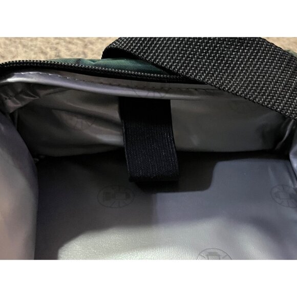 Vintage Coleman Insulated Cooler Pack Green Shoulder Lunch Bag Small - Picture 15 of 16